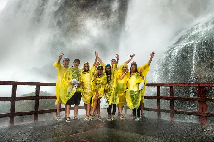Niagara Falls Tour: See the Best of Niagara!