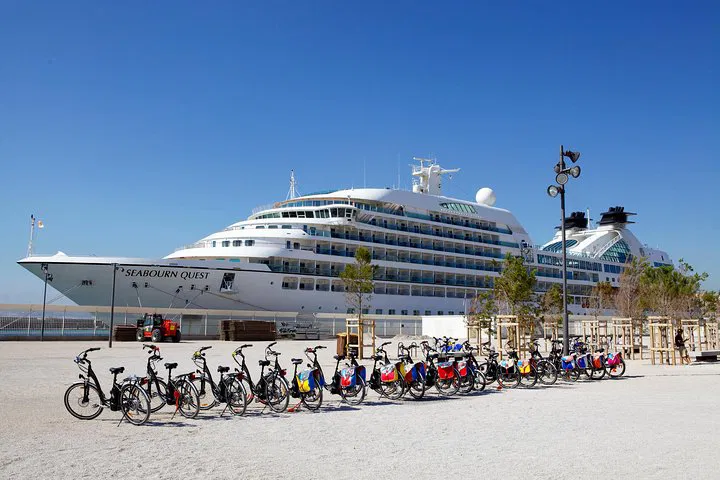 Marseille E-Bike Adventure: Explore Hidden Gems & Coastal Views!