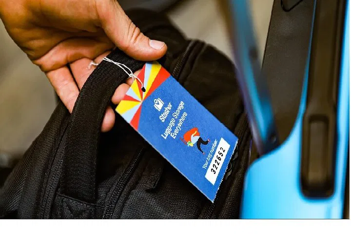 Paris Luggage Freedom: Secure, Full-Day Storage Solution