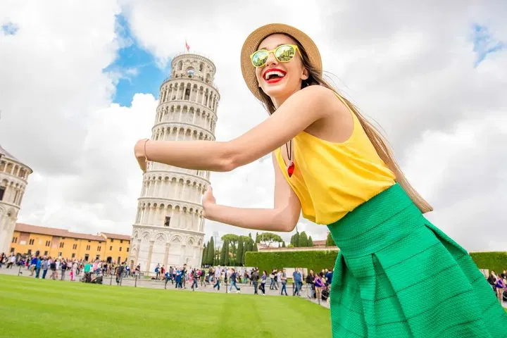 Tuscany Escape: Pisa, Lucca & Wine from Livorno Port