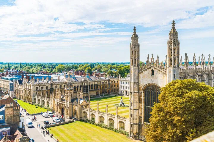 Uncover Cambridge's Secrets: Alumni Quest Adventure!
