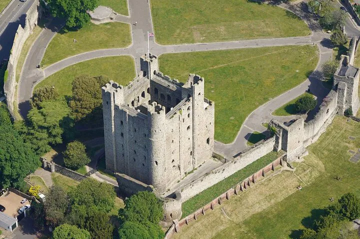 Rochester, Dover Castle & Cliffs: Full-Day Tour