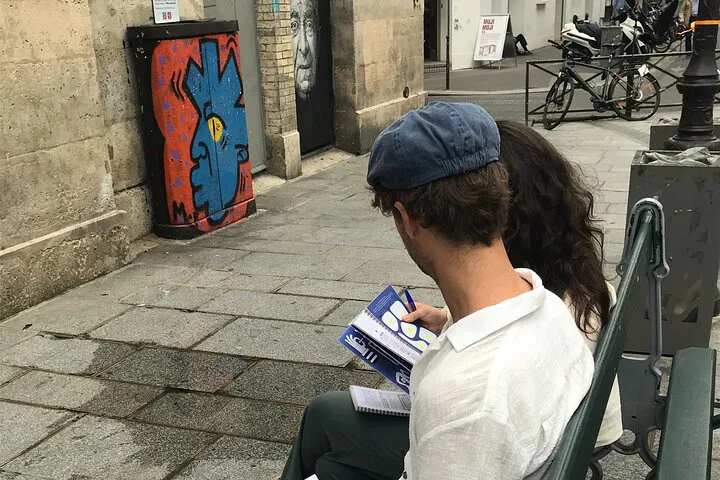 Uncover Le Marais: A Self-Guided Historical Hunt Through Paris!