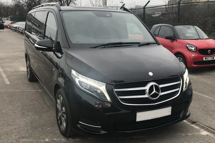 Stress-Free Luton-Paddington Transfers: Private Chauffeur Service