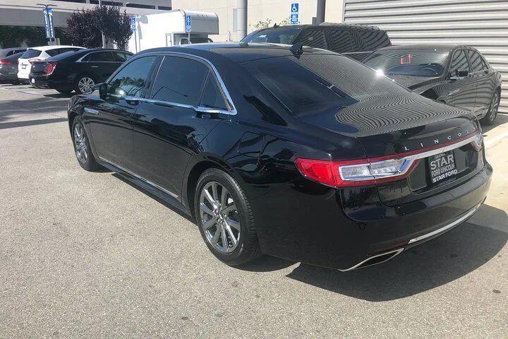 Luxury Arrival: Private Black Car Service in Los Angeles
