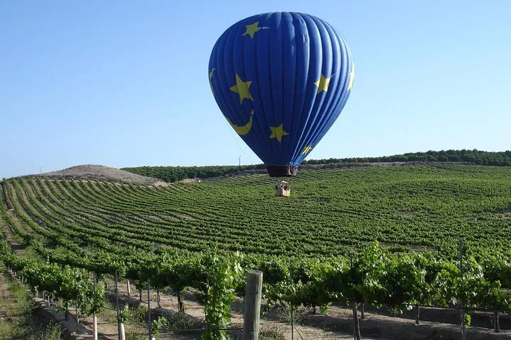 Temecula Hot Air Balloon Ride: Soar Over Wine Country!