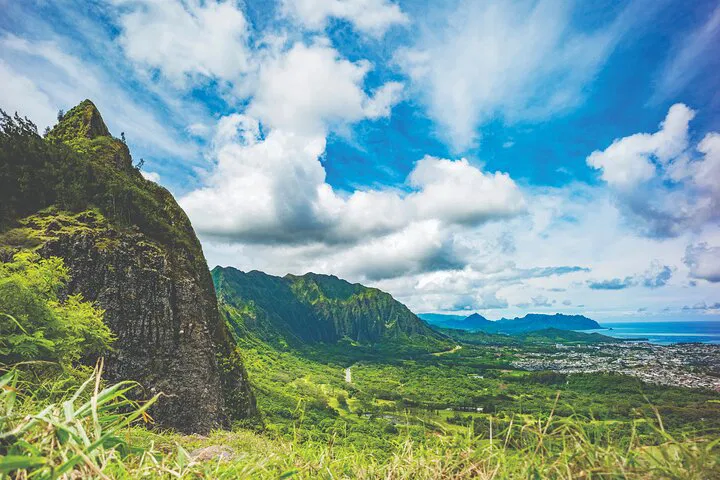Oahu Grand Circle: See Island's Best in a Day!