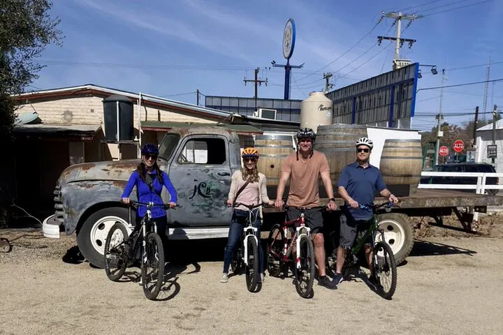 Cycle & Sip: Discover Valle de Guadalupe's Vineyards by Bike!
