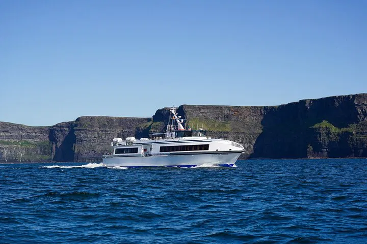 Aran Islands & Cliffs Cruise from Galway!