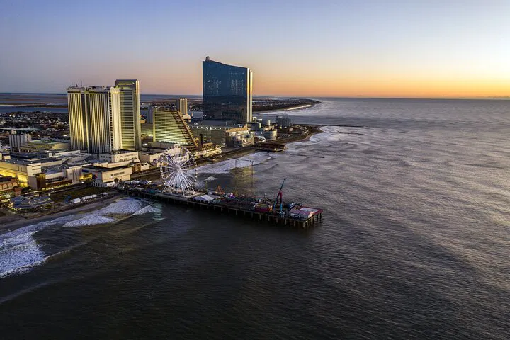 Atlantic City by Air: Private Helicopter Night Out from NYC!
