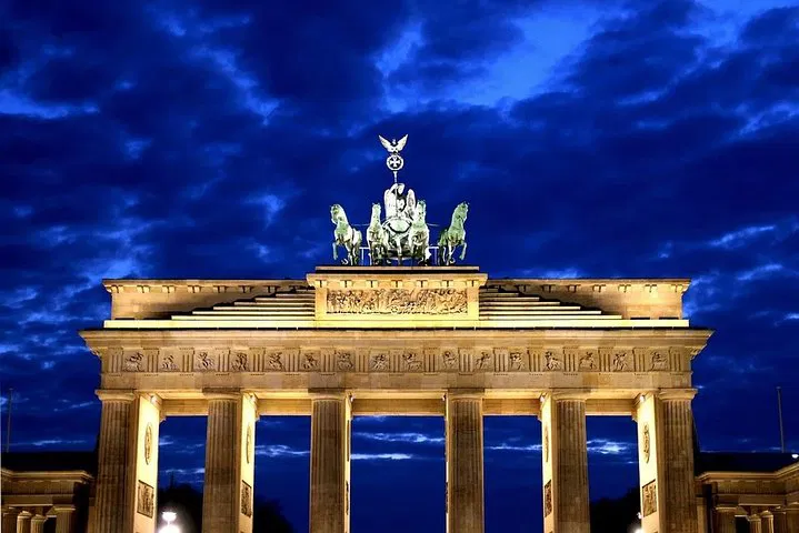 Discover Potsdam: A Picturesque Walking Tour from Berlin