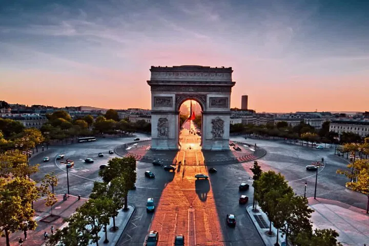 Paris Expert Audio Tour: Discover Hidden Gems