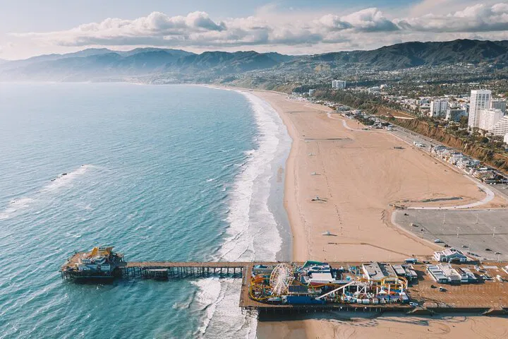 LA Movie Tour: See Hollywood's Classic Film Locations!