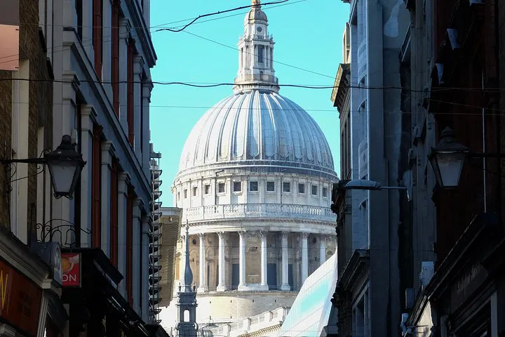 Uncover London's Hidden History: An Intimate Small Group Tour