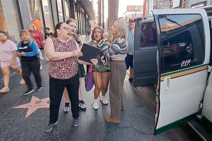 Hollywood Carpool Karaoke Tour: Sing Your Heart Out in LA!