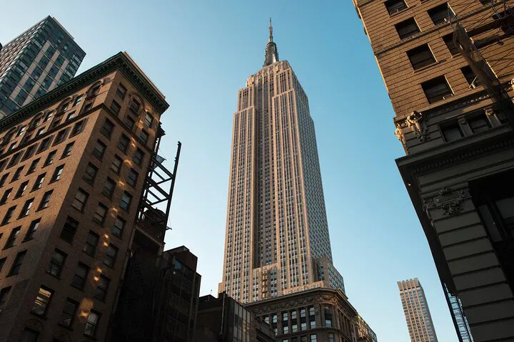 Empire State Building Walking Tour: Unveiling Midtown's Secrets & Skyline Views