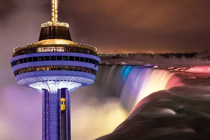 Niagara Falls Culinary Adventure: Skylon Tower Lunch & Chocolate Tour!