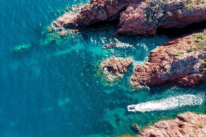 Cannes: Esterel Coves Boat Tour - See Red Rocks!