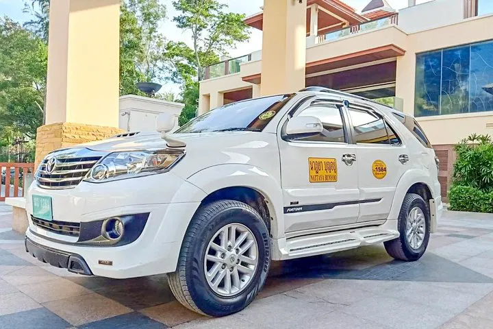 Effortless Phuket Arrival: Private Taxi to Maikhao Beach