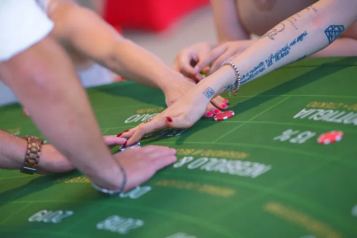 Uncork Adventure: Play the Casinò del Vino in Piedmont!