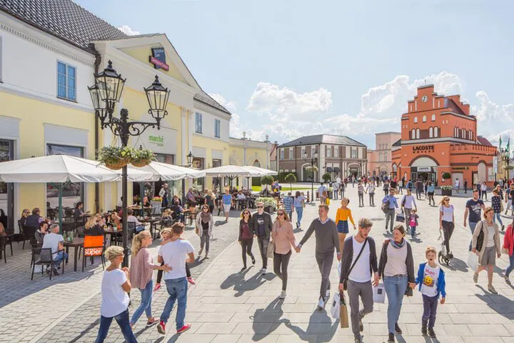 Berlin Designer Outlet: A Luxurious Private Shopping Escape