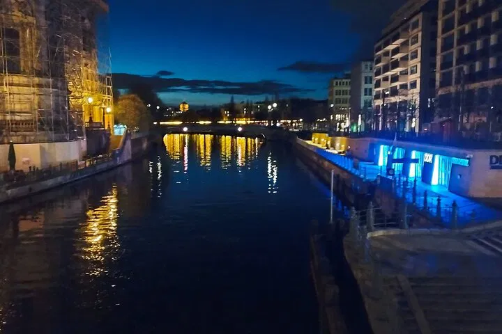 Berlin Lights Fest Walking Tour: See City Sparkle!