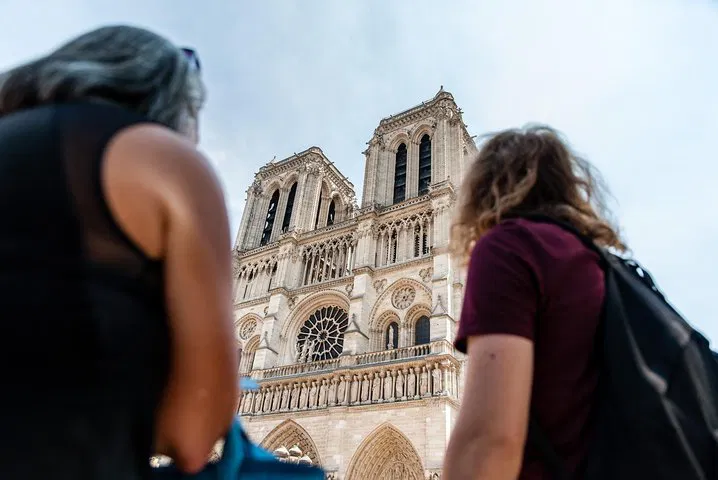 Unveiling Medieval Paris: A Private Historical Walking Adventure