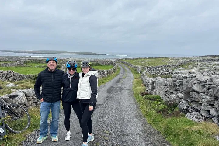 Inishmore E-Bike Adventure: Discover Aran's Secrets on a Private Tour