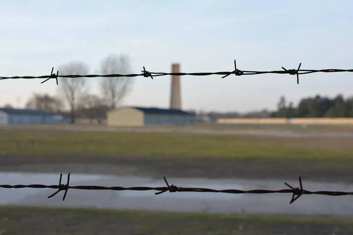 Sachsenhausen Memorial Private Tour: Licensed Guide