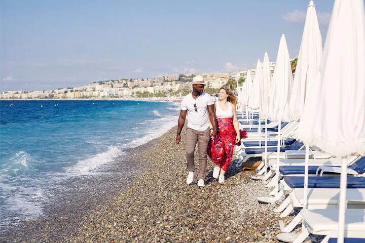 Capture Your Dream Vacation: Personalized Photo Walk in Picturesque Nice