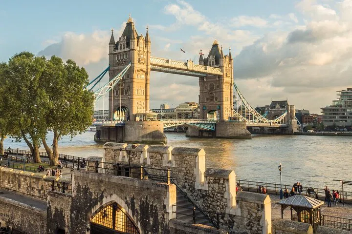 London Layover: A Whirlwind 5-Hour Private Tour from Heathrow