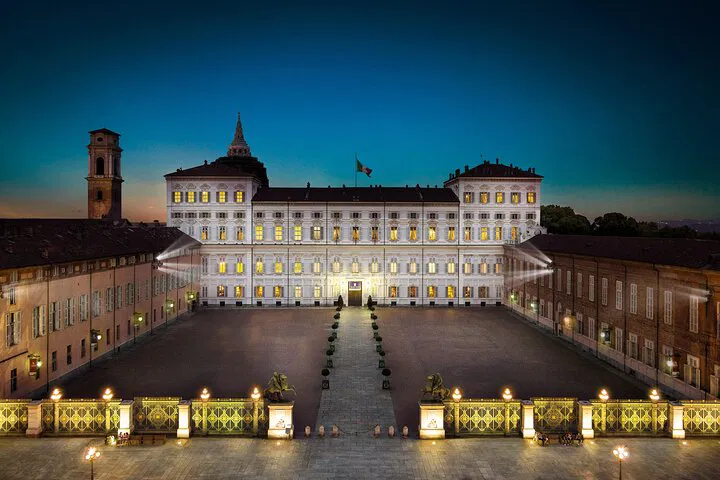 Turin Royal Palace: Skip-the-Line Private Tour