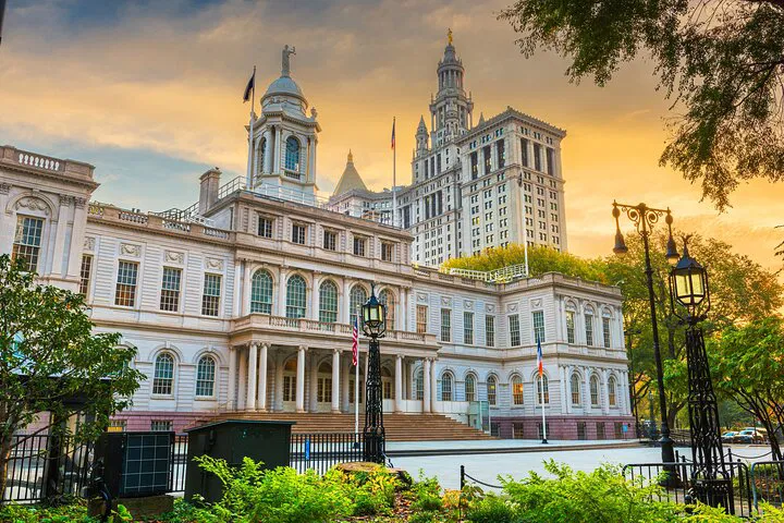 Uncover NYC's History: Alexander Hamilton Outdoor Adventure!