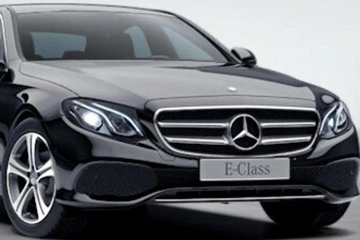 Luxury Private Transfer: Dublin to Donegal's Scenic Escape