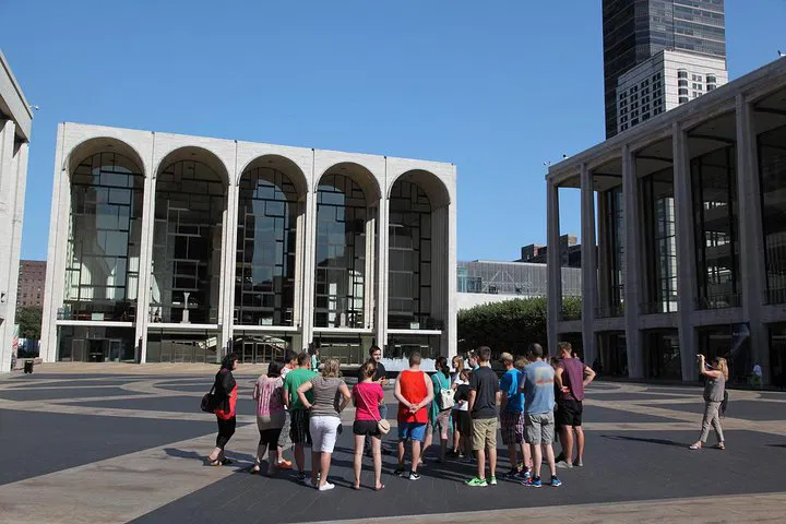 Uncover NYC's Secrets: A Personalized Sightseeing Van Adventure