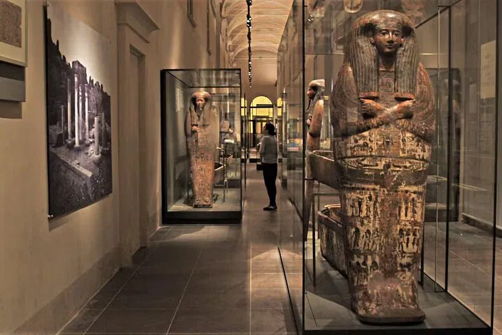 Uncover Turin's Treasures: Private Guided Tour of City & Egyptian Museum
