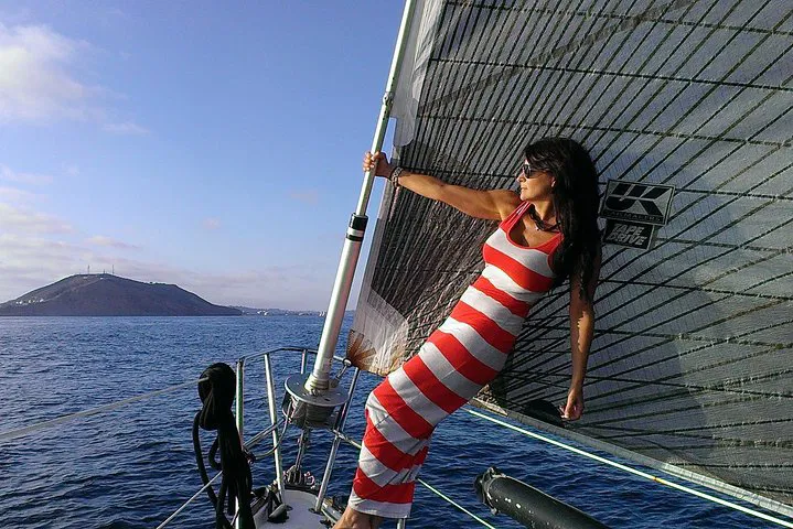 Luxury Sailing on San Diego Bay: Sightseeing Cruise for Your Group
