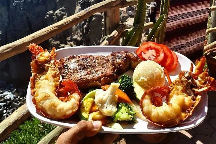 Lobster Feast: Puerto Nuevo Culinary Tour from Rosarito