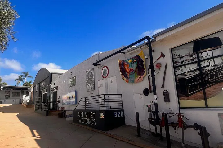 Cedros Ave Art & Design Tour: Solana Beach Hidden Gems