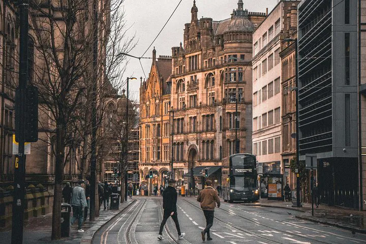 Manchester's Hidden Gems: Unveiling History on a Private Walk!