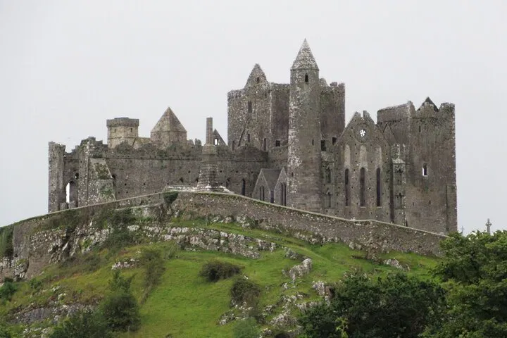 Discover Medieval Ireland: Kilkenny & Cashel Private Tour