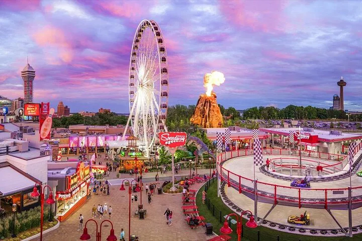 5-Day Eastern Canada Tour: Toronto, Montreal, Quebec & Niagara