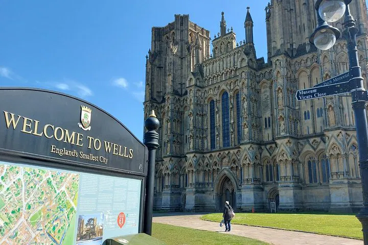 Uncover Wells: A Bespoke Historical Journey from Bath