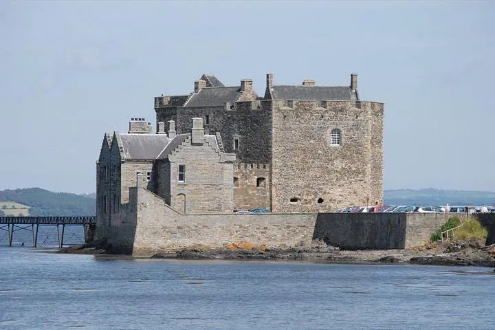Step into 'Outlander': Glasgow's Epic Filming Location Tour