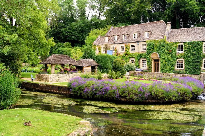 Stratford & Cotswolds Day Trip from London