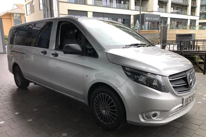 Gatwick to Southampton Private Transfer: Stress-Free Ride