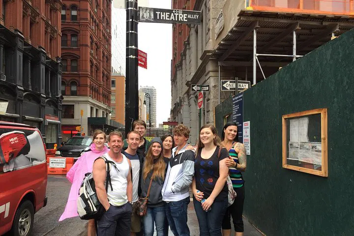 Sing Your Heart Out: A Hamilton Musical Walking Tour in NYC!