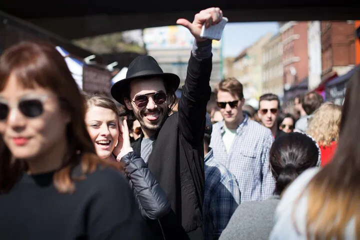 Unlock Your Photographic Vision: Personalized Street Photography in London & Beyond