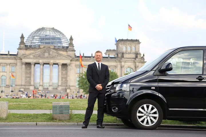 Private Berlin Car Tour: See Top Sights with Local Guide