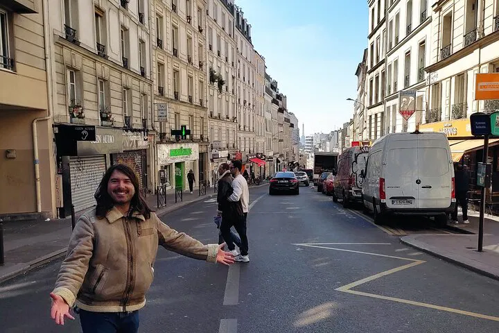 Uncover Belleville: An Immersive Parisian Culture & Creativity Tour